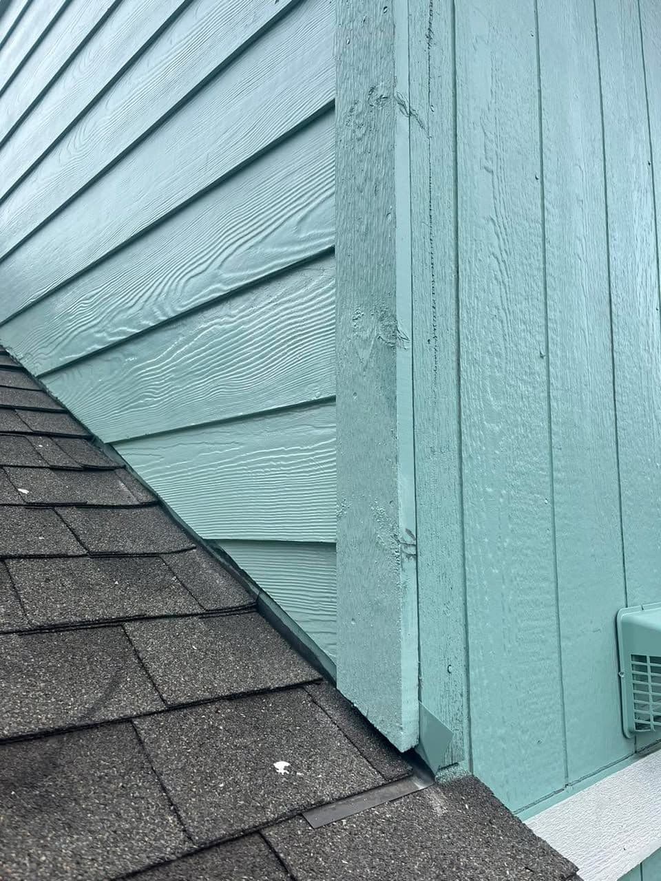 Seamless Siding Repair - Sumner Home Refresh