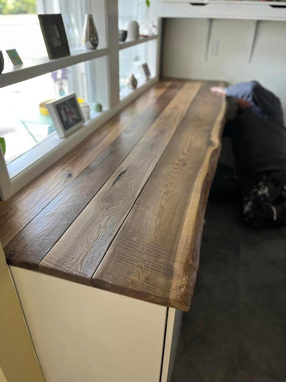 Custom Live-Edge Tabletop – Handcrafted from Rough-Milled Wood