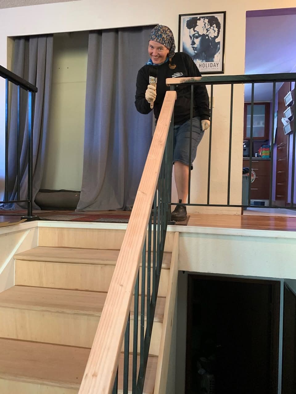 Modern Staircase Makeover – Custom Black Metal & Wood Railing Refresh